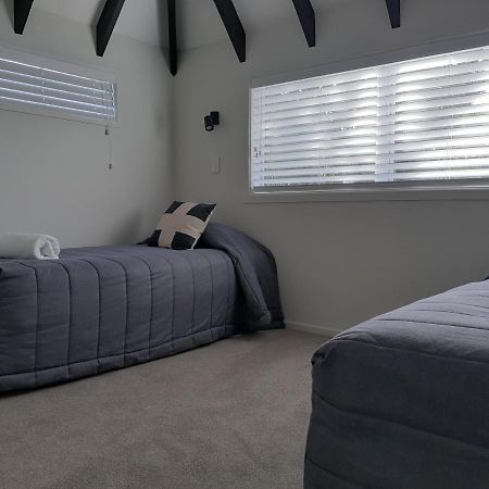 Featherston Motels And Camping Экстерьер фото