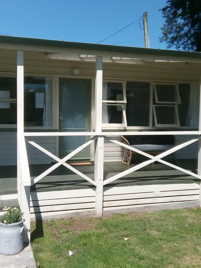 Featherston Motels And Camping Экстерьер фото